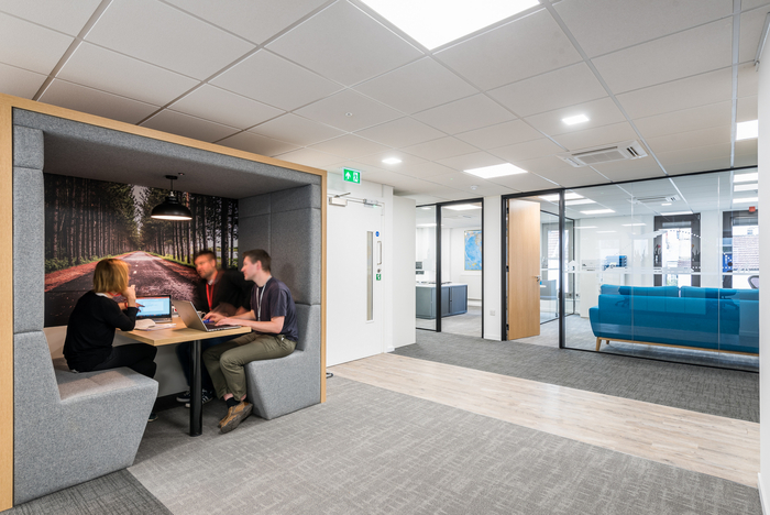 旅游平臺公司辦公裝修現代簡約風格-第4張圖片-上海古都建筑設計集團 旅游平臺公司辦公裝修現代簡約風格-第4張圖片-上海古都建筑設計集團